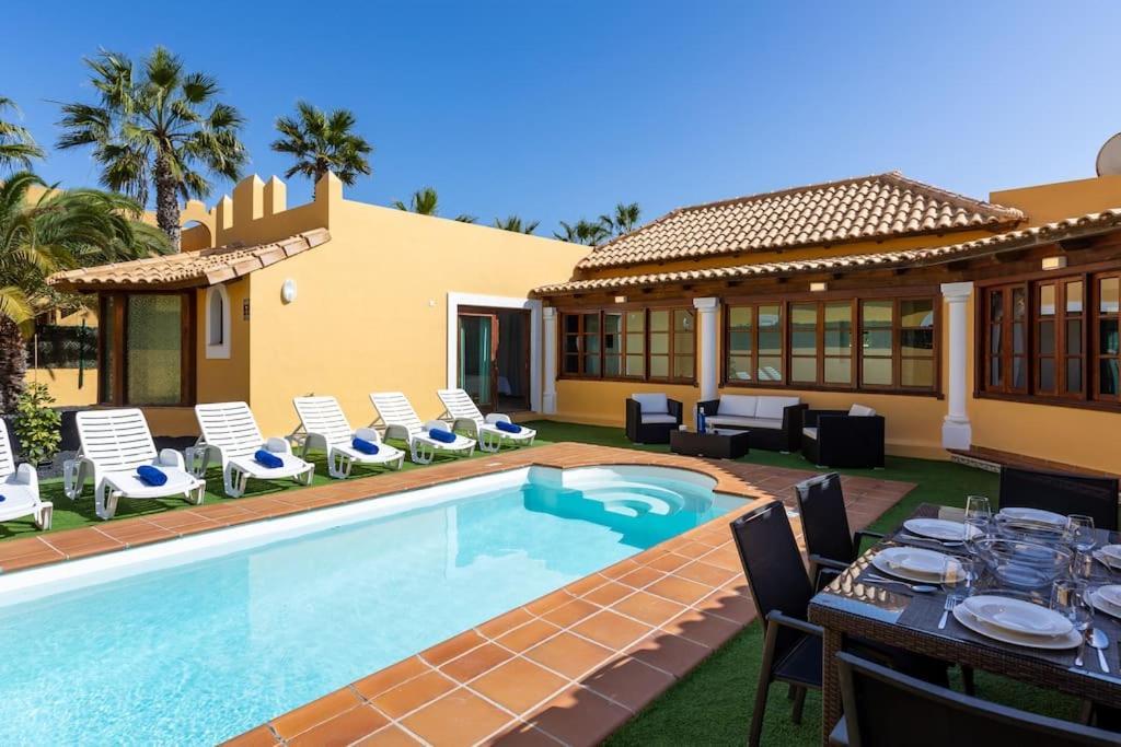 Villa Helen - Heated Pool Wifi Smarttv Barbecue Corralejo Eksteriør billede