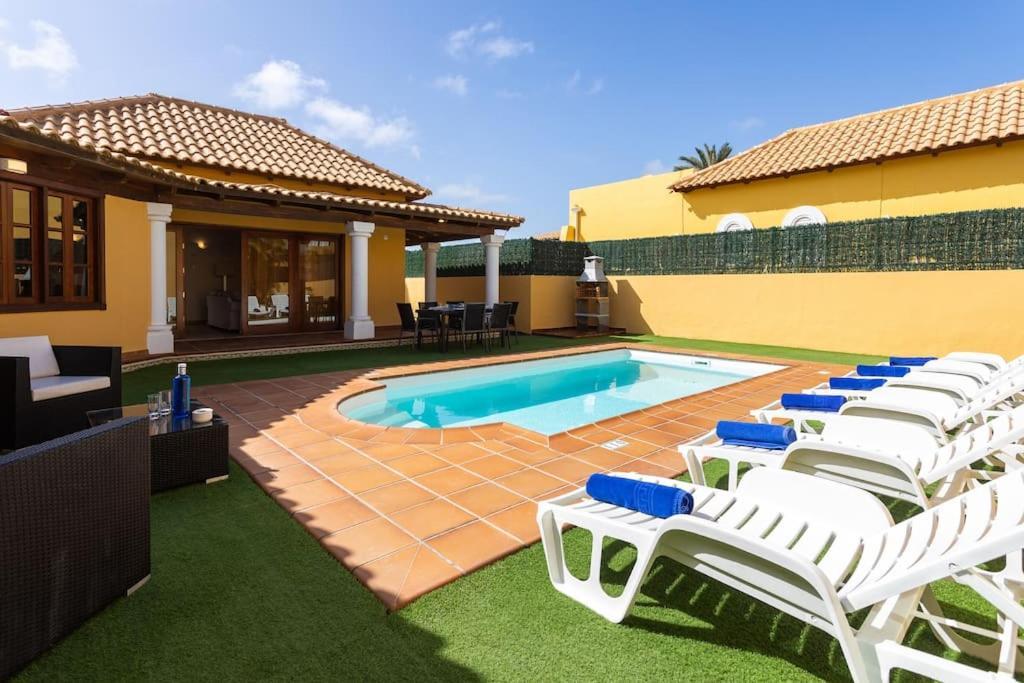 Villa Helen - Heated Pool Wifi Smarttv Barbecue Corralejo Eksteriør billede