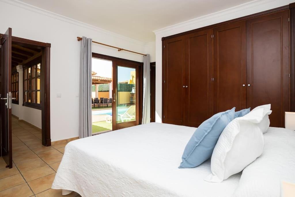 Villa Helen - Heated Pool Wifi Smarttv Barbecue Corralejo Eksteriør billede